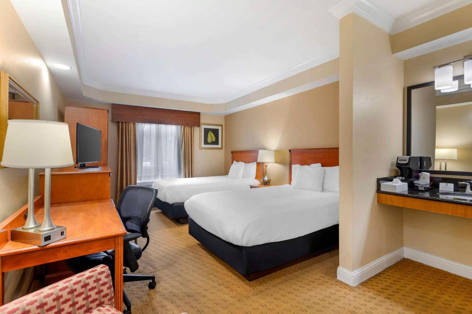 Best Western Plus Kingsland Exteriér fotografie