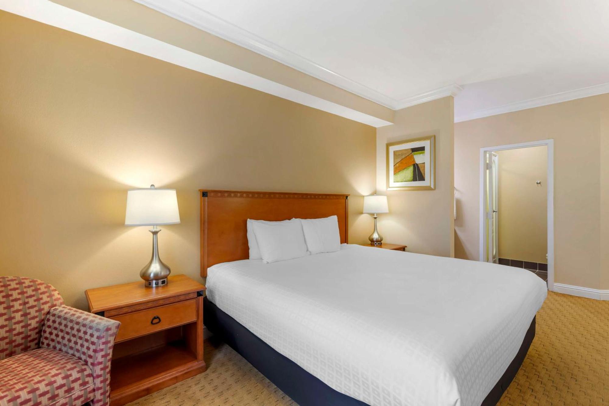Best Western Plus Kingsland Exteriér fotografie